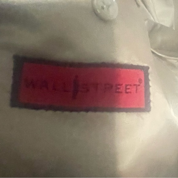 Tan sports coat - Picture 3 of 3